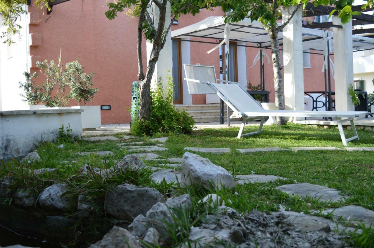 La Vallonea Casamassella Eksteriør bilde
